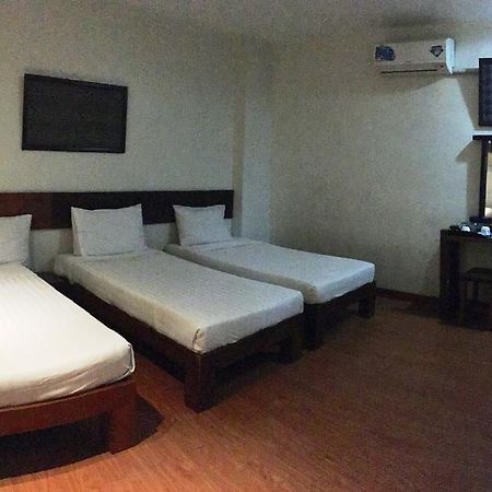 Ilocos Rosewell Hotell Eksteriør bilde