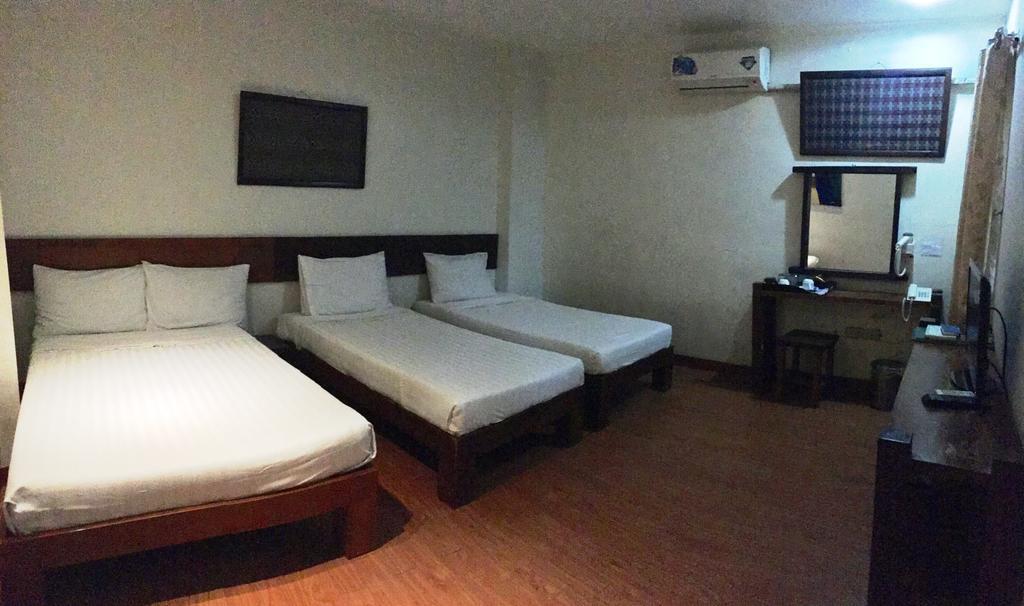 Ilocos Rosewell Hotell Eksteriør bilde