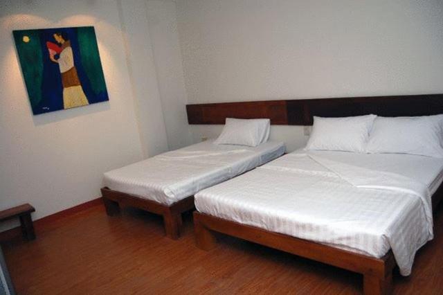Ilocos Rosewell Hotell Rom bilde